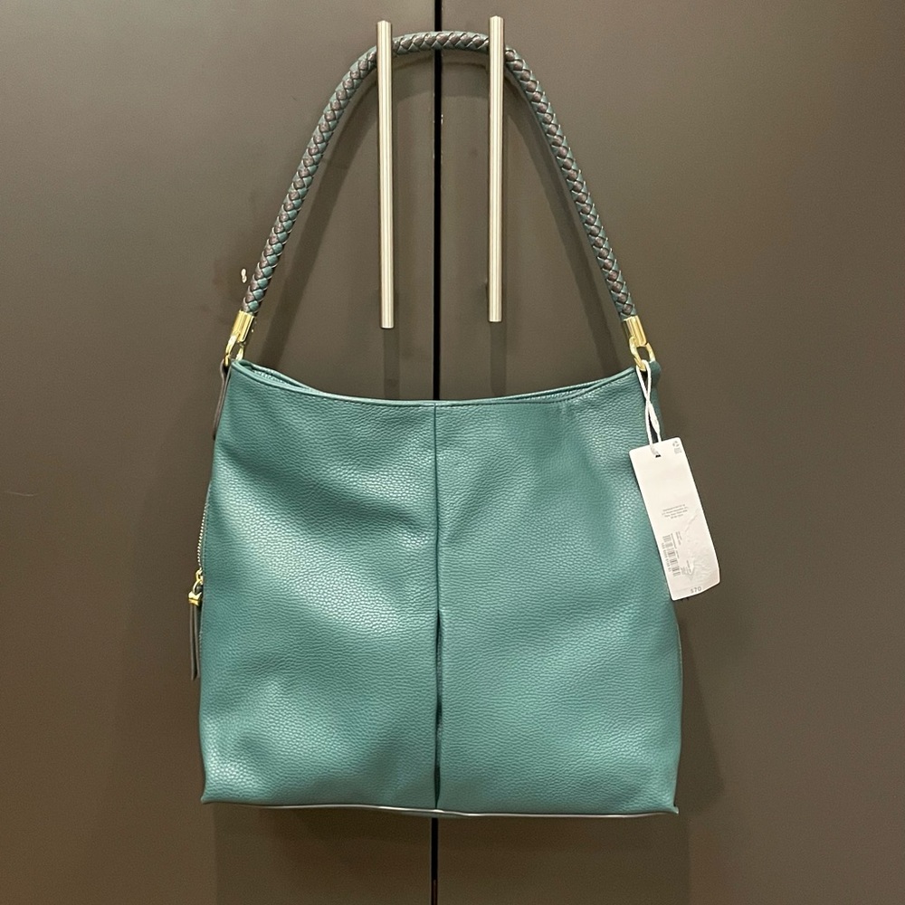 Liz Claiborne shoulder bag👜